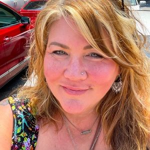 Meet your Posher, Kelli